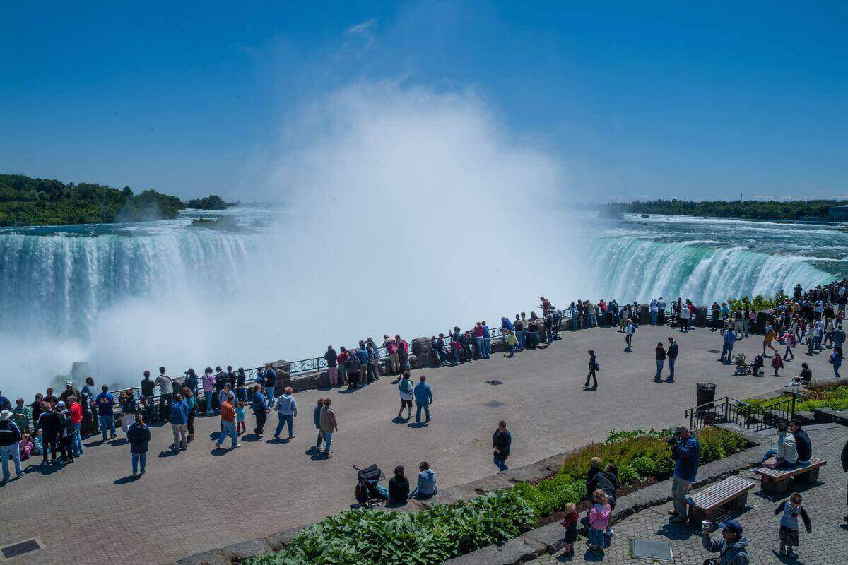 Niagara Falls Limo Tours from Brantford